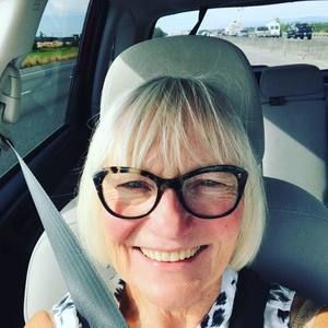 Meet your Posher, Nancy